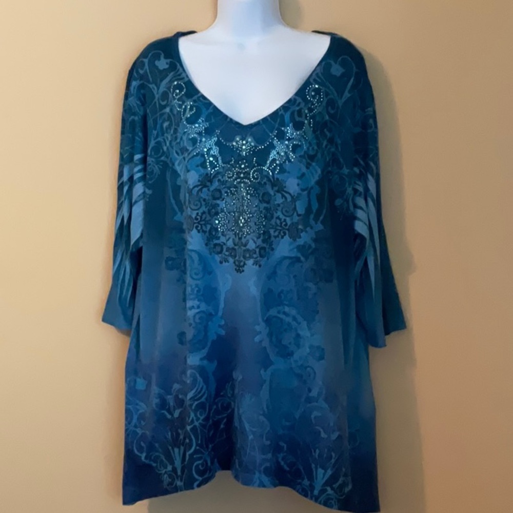 Essentials Size 3X 3/4 Sleeve Printed Embellished Tunic